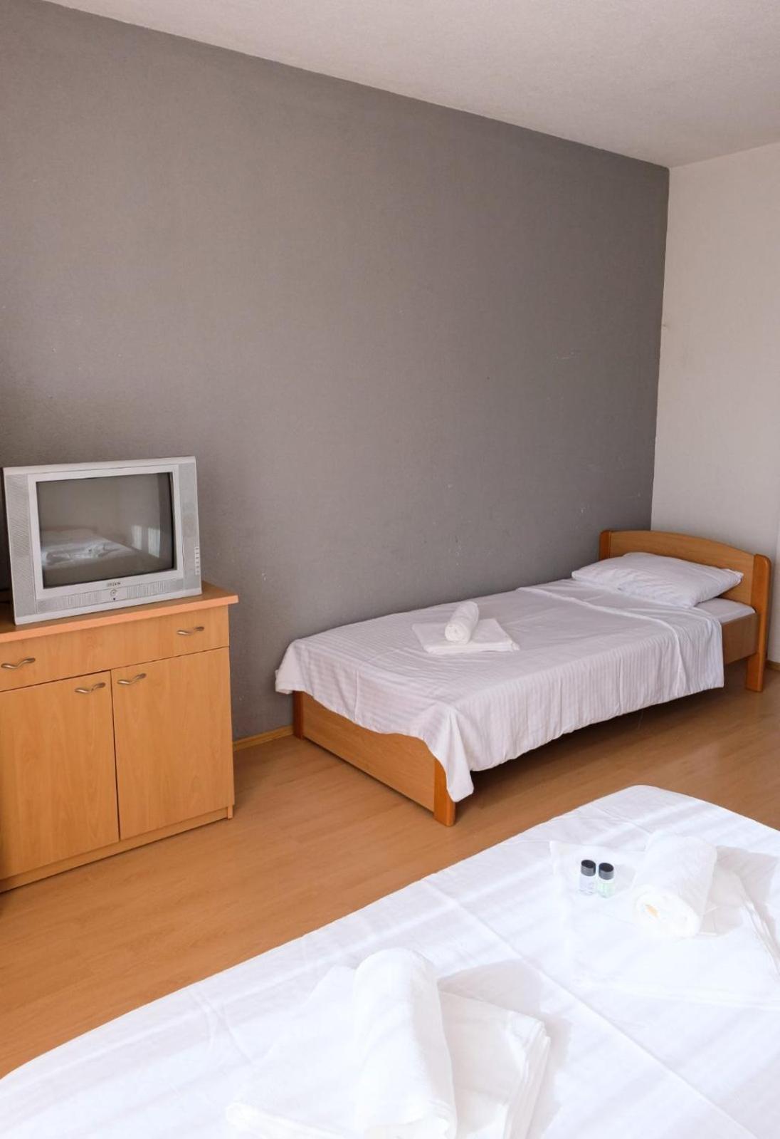Hotel Ariston Struga Exterior foto