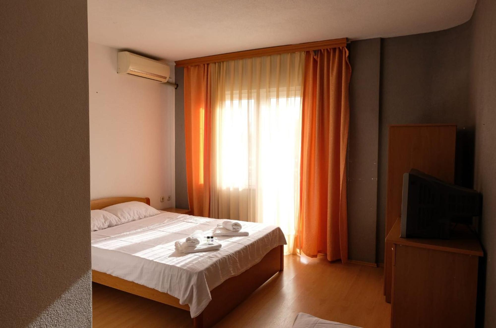 Hotel Ariston Struga Exterior foto